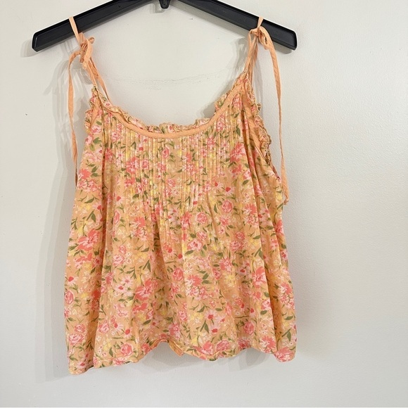 American Eagle Outfitters Tops - American Eagle Floral Tank Top pink and Orange flared flowy tank 100% cotton